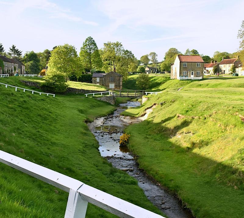 The Barn Guest House And Tearoom Hutton le Hole Exterior foto