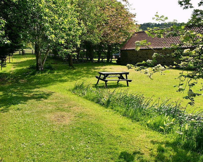 The Barn Guest House And Tearoom Hutton le Hole Exterior foto